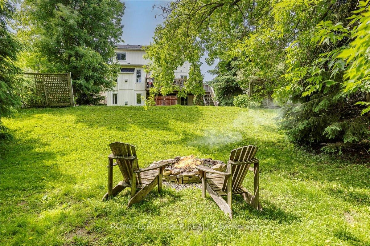 









340


King

Street East,
East Gwillimbury,




ON
L0G 1M0

