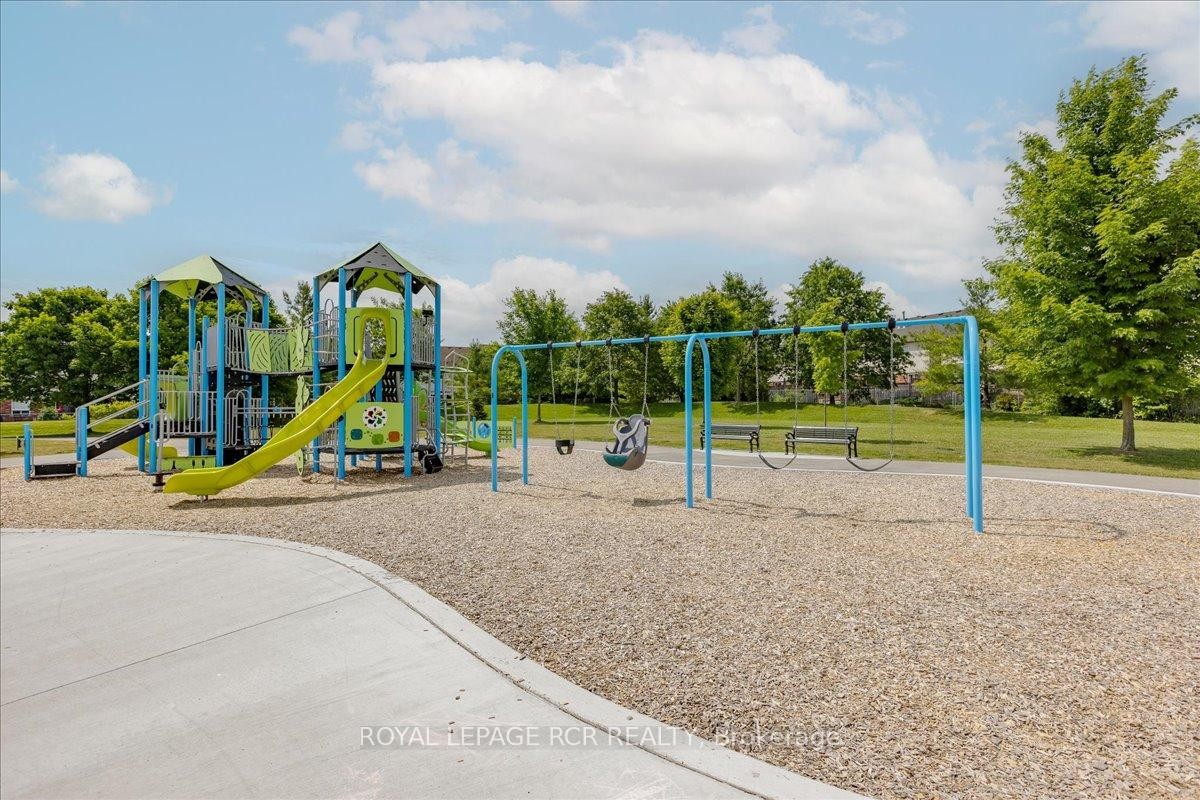









340


King

Street East,
East Gwillimbury,




ON
L0G 1M0

