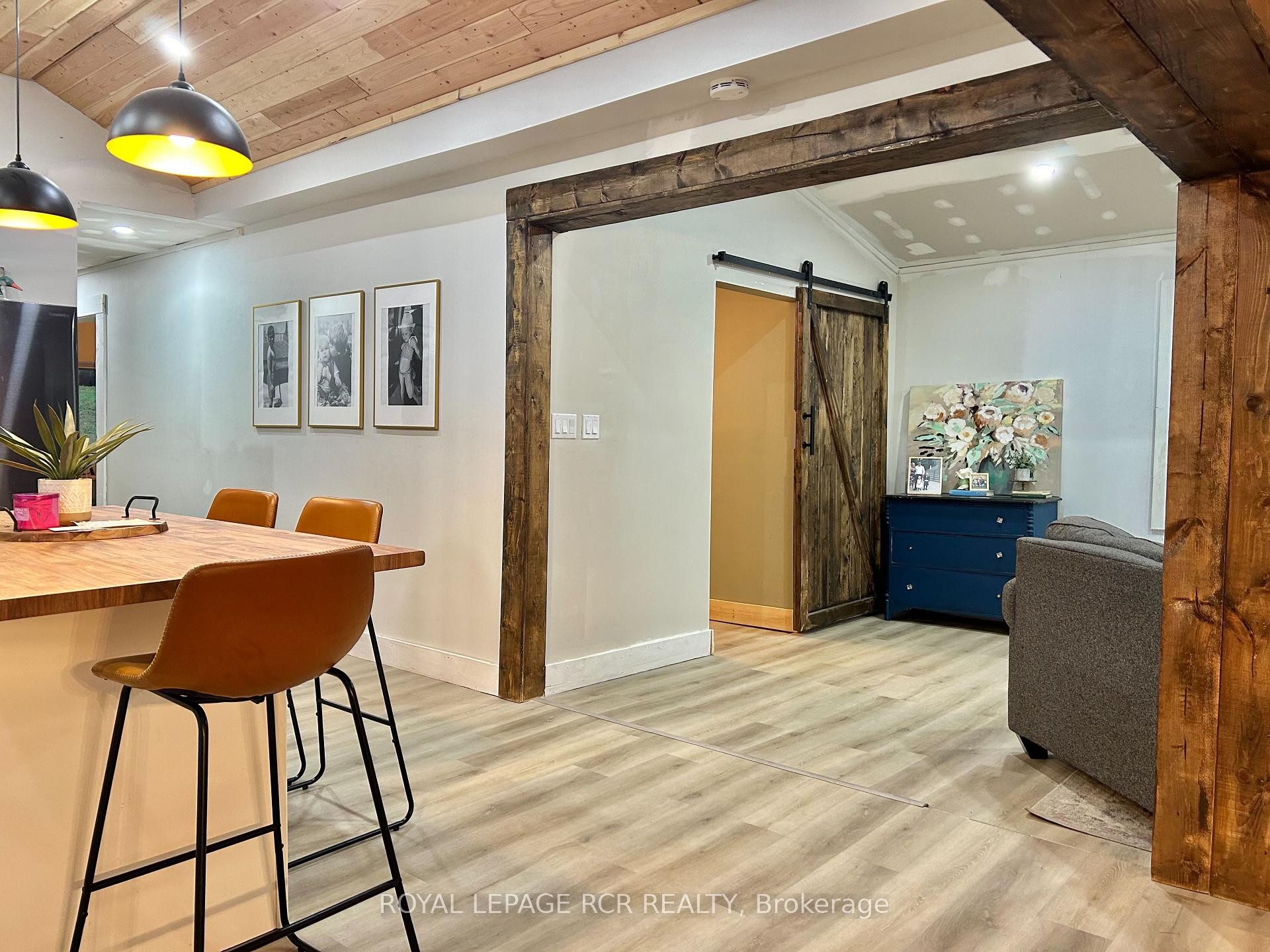 









3179


Pioneer

Road,
Severn,




ON
K0K 1E0

