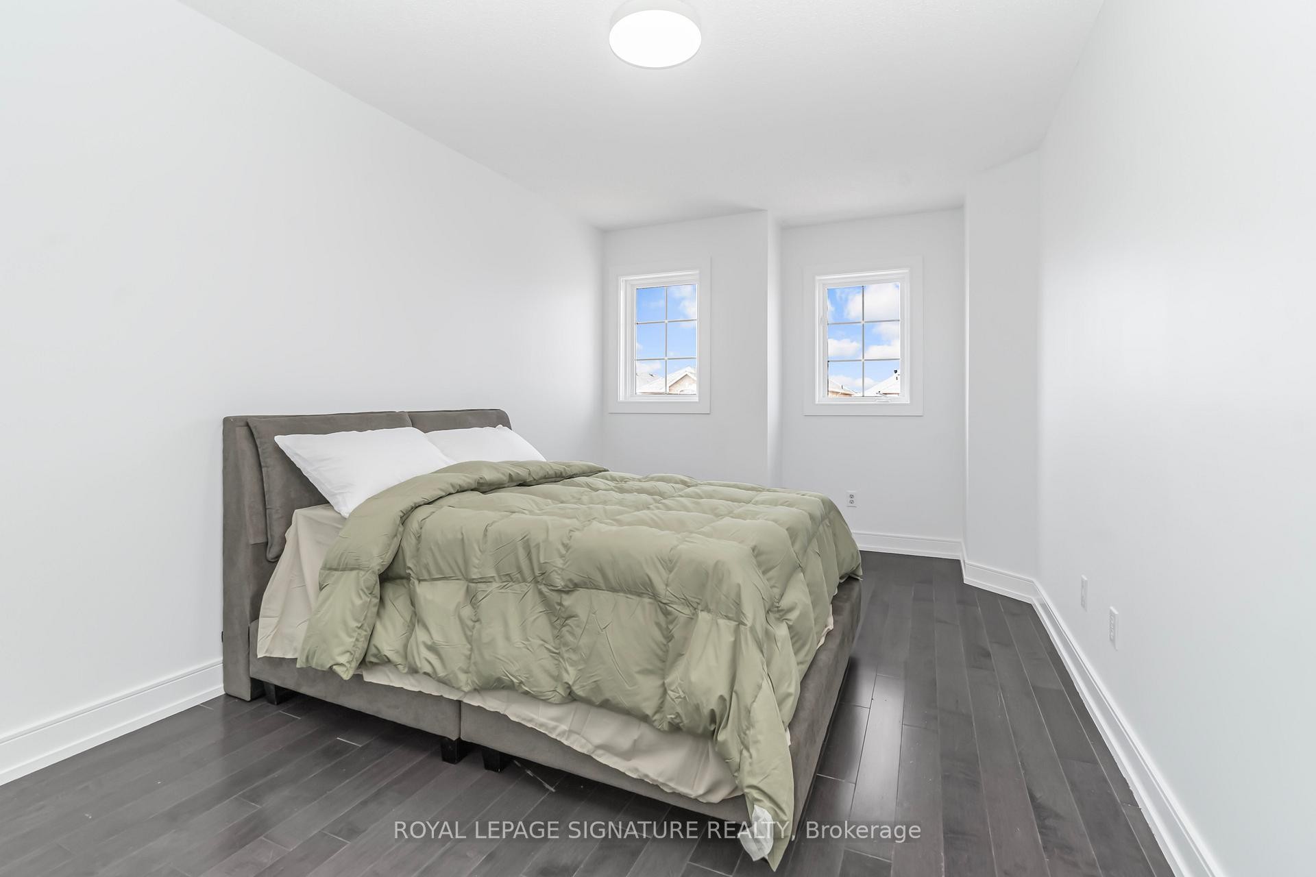 









217


Sophia

Road,
Markham,




ON
L3S 4C5

