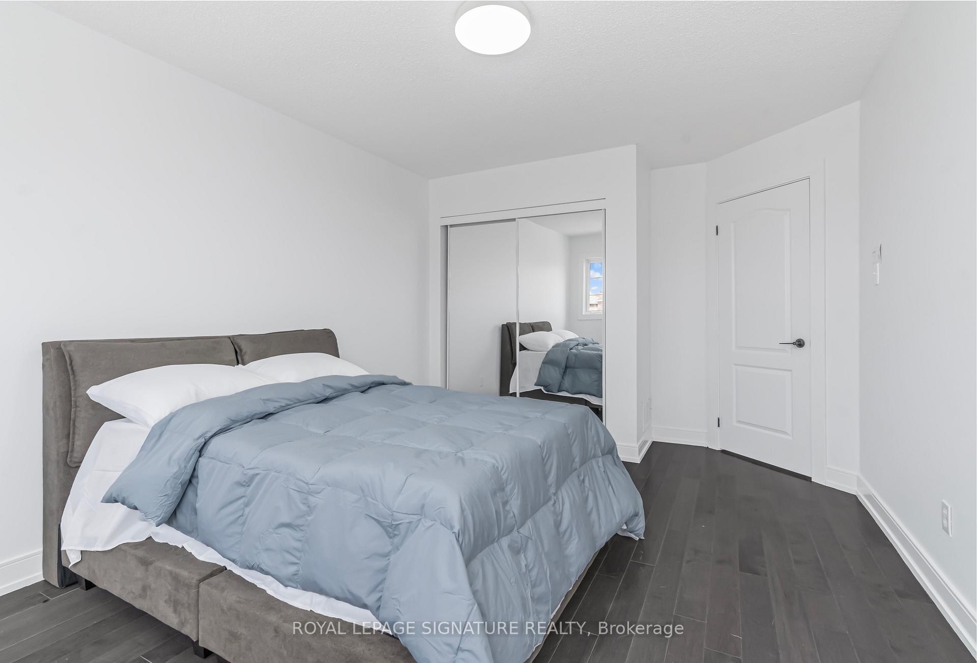 









217


Sophia

Road,
Markham,




ON
L3S 4C5


