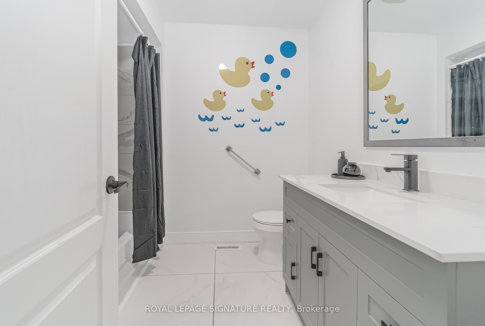 









217


Sophia

Road,
Markham,




ON
L3S 4C5

