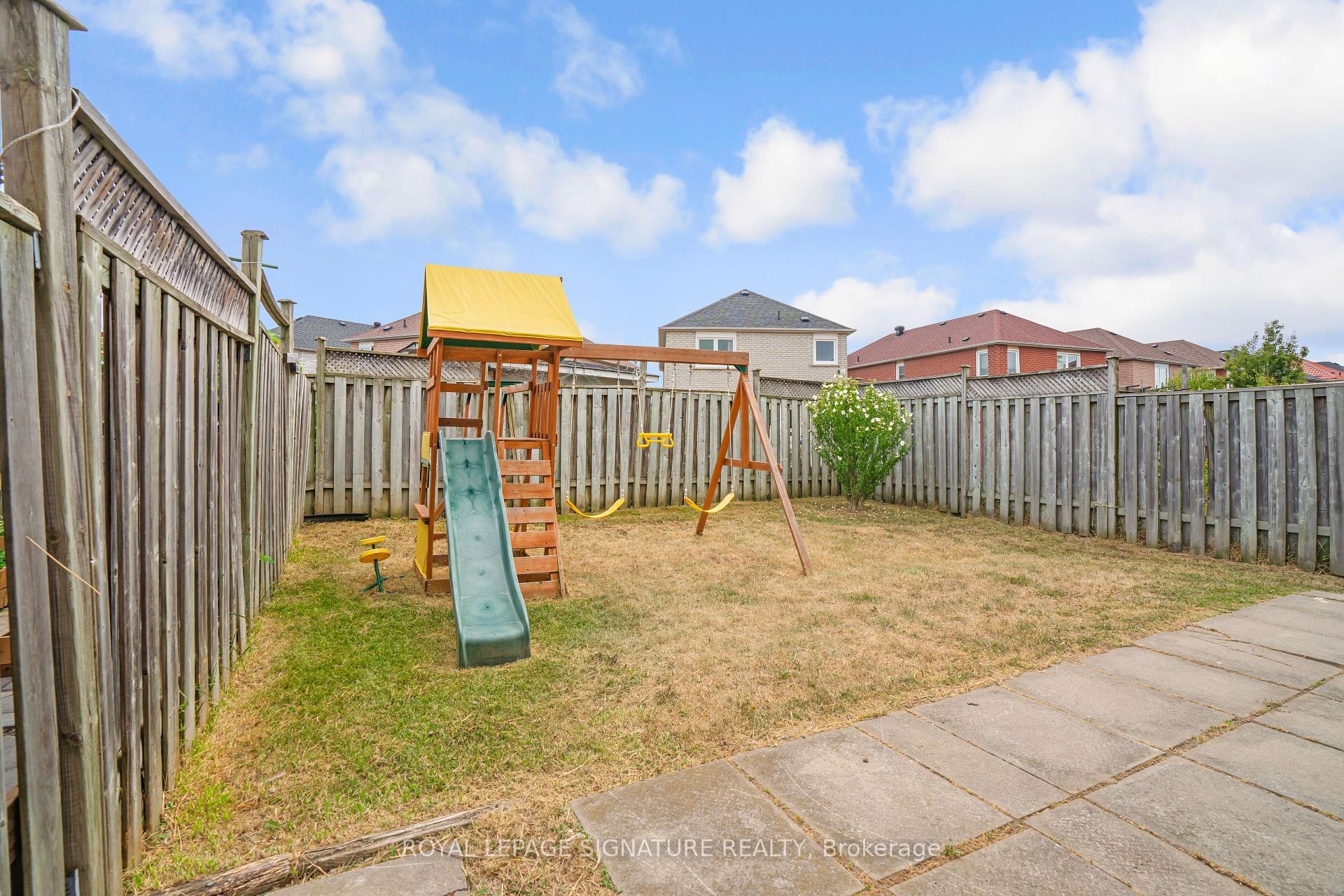 









217


Sophia

Road,
Markham,




ON
L3S 4C5

