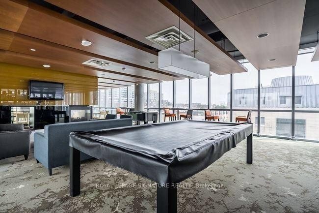 









25


Cole

Street, 1109,
Toronto,




ON
M5A 4M3

