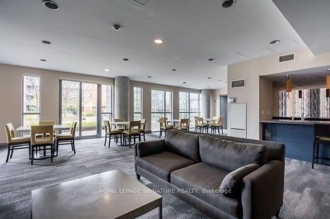 









25


Cole

Street, 1109,
Toronto,




ON
M5A 4M3

