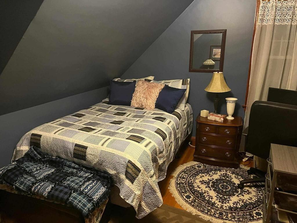 












31 Royal Avenue

,
Sydney,




NS
B1P 4M1

