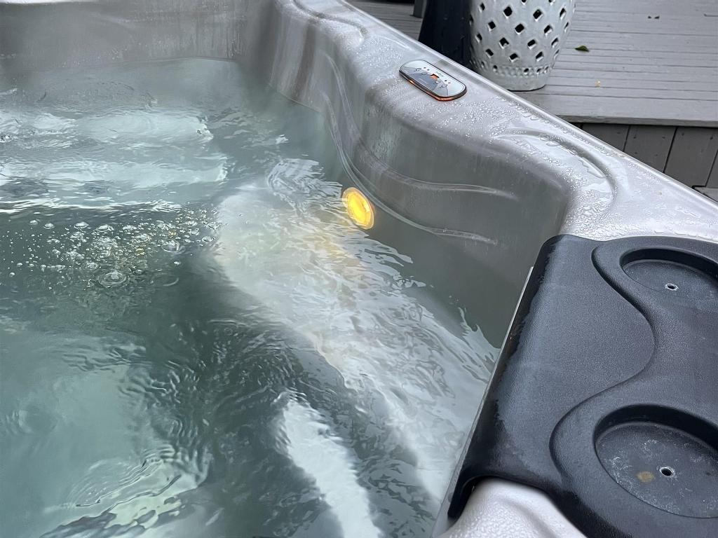 












31 Royal Avenue

,
Sydney,




NS
B1P 4M1

