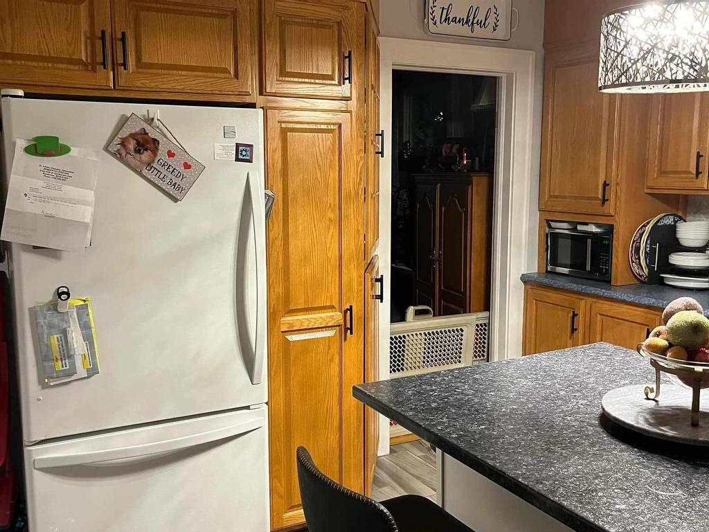 












31 Royal Avenue

,
Sydney,




NS
B1P 4M1

