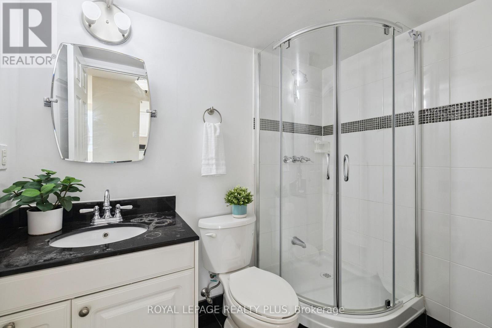












712 - 50 KINGSBRIDGE GARDEN CIRCLE

,
Mississauga,




Ontario
L5R1Y2

