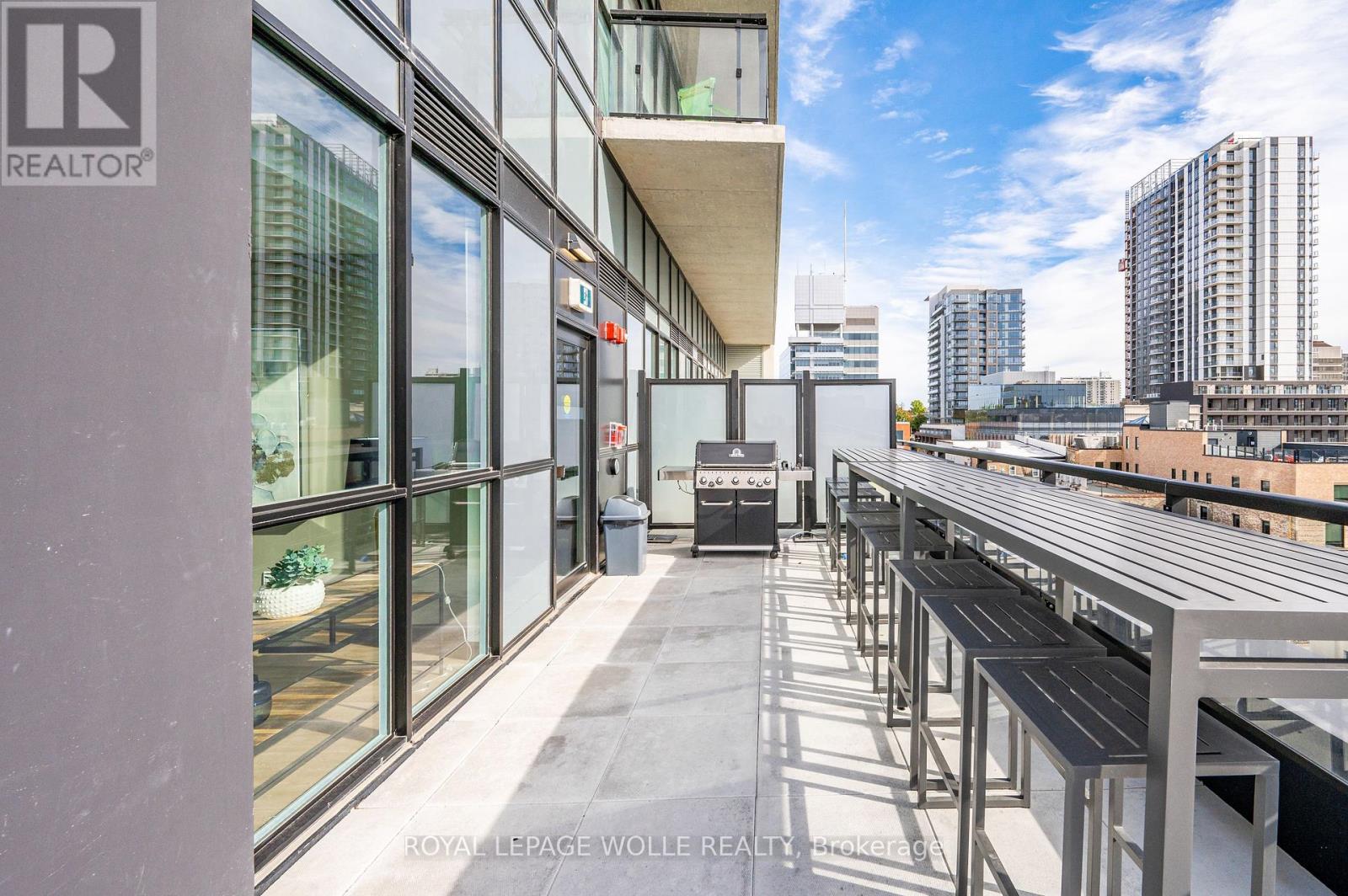 












2405 - 60 CHARLES STREET W

,
Kitchener,




Ontario
N2G1Y6

