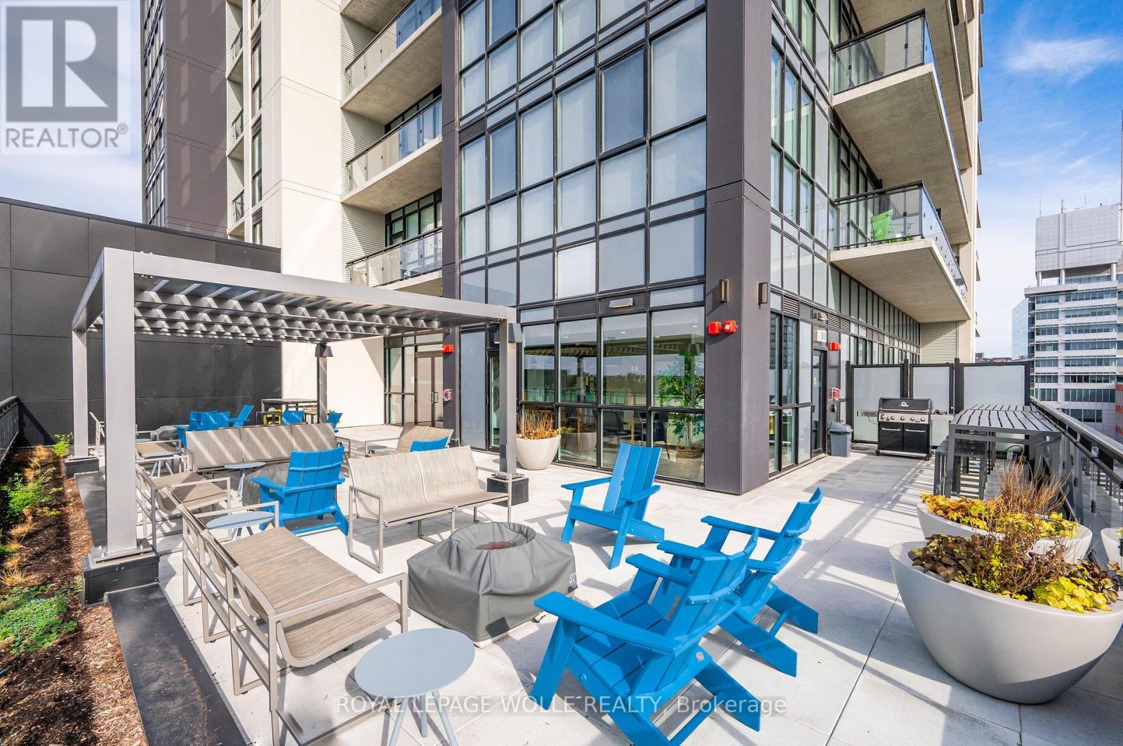 












2405 - 60 CHARLES STREET W

,
Kitchener,




Ontario
N2G1Y6

