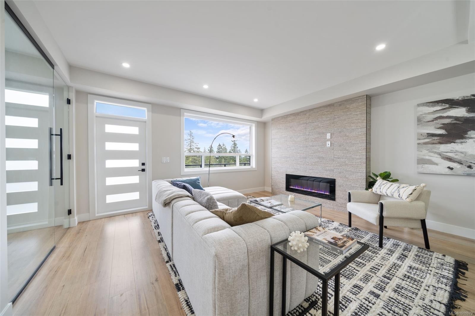 









2210


Archer

Gate,
Langford,




BC
V9B 3S1

