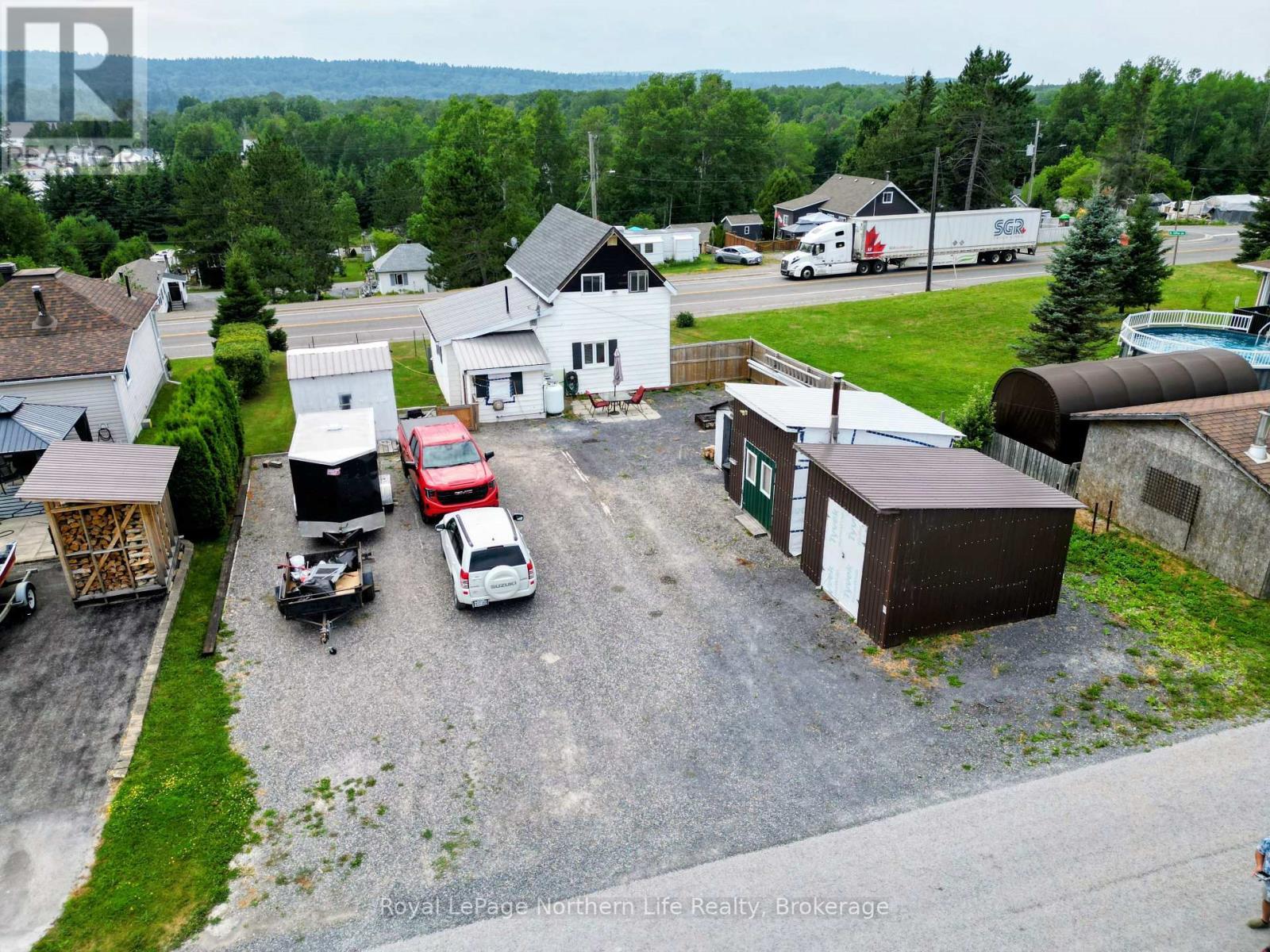 












58 MAIN STREET

,
Timiskaming (TIM - Outside - Rural),




Ontario
P0J1N0


