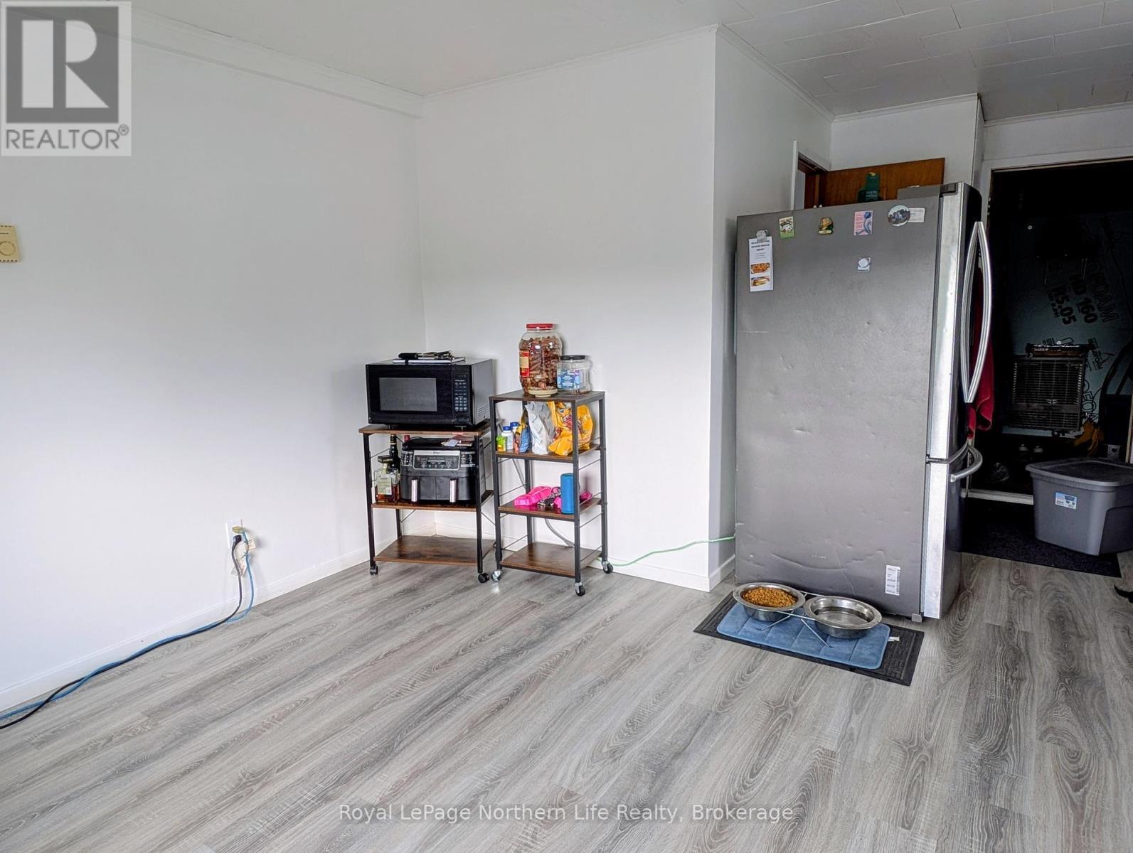 












58 MAIN STREET

,
Timiskaming (TIM - Outside - Rural),




Ontario
P0J1N0

