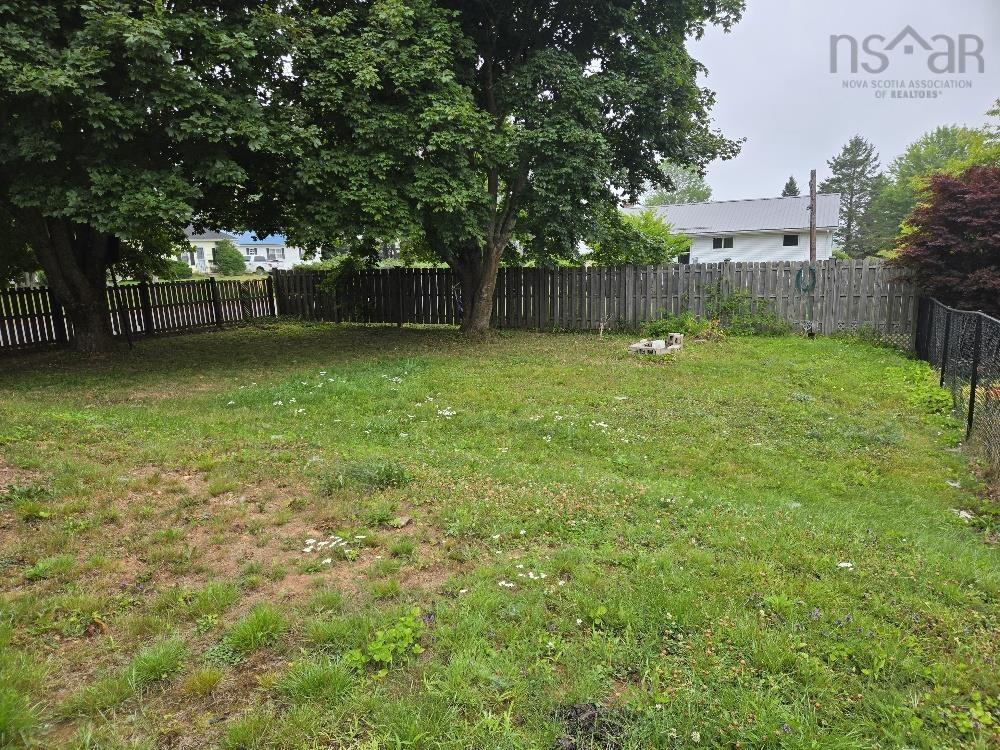 












3 Patterson Avenue

,
Truro,




NS
B2N 1S5

