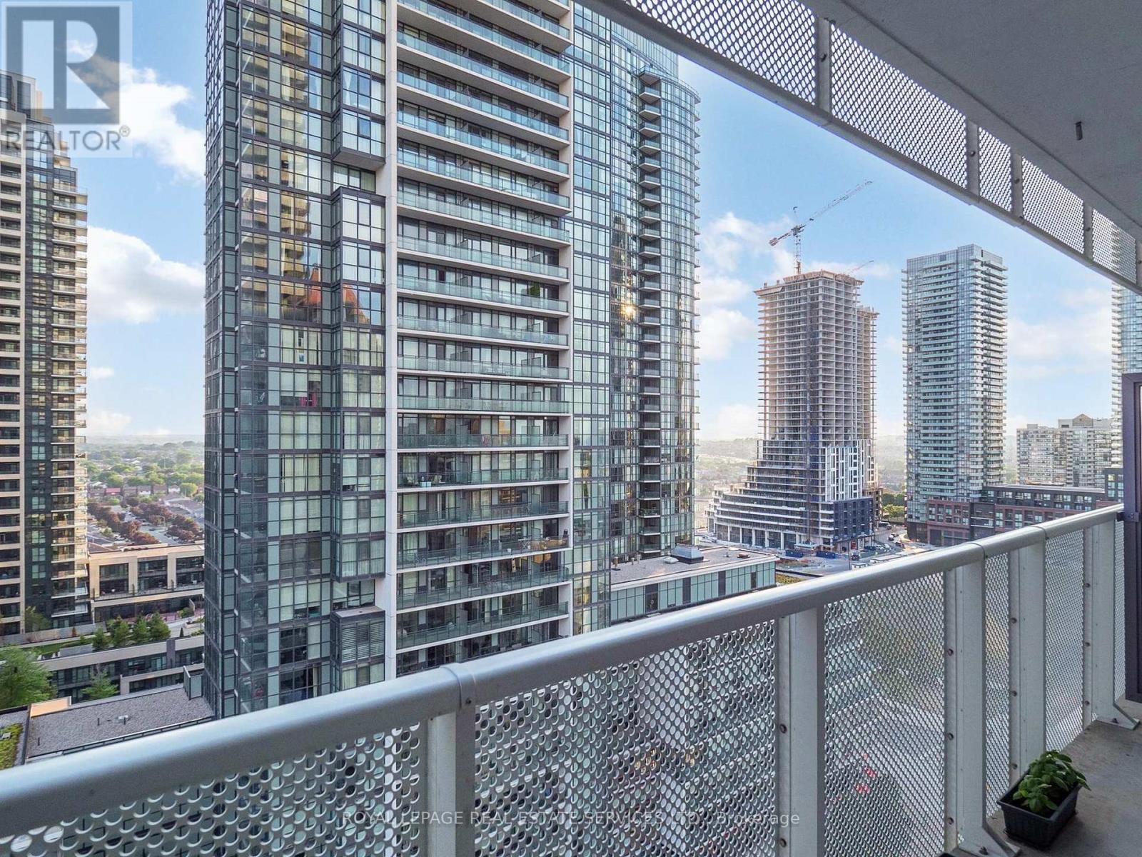 












1612 - 4065 CONFEDERATION PARKWAY

,
Mississauga,




Ontario
L5B0L4

