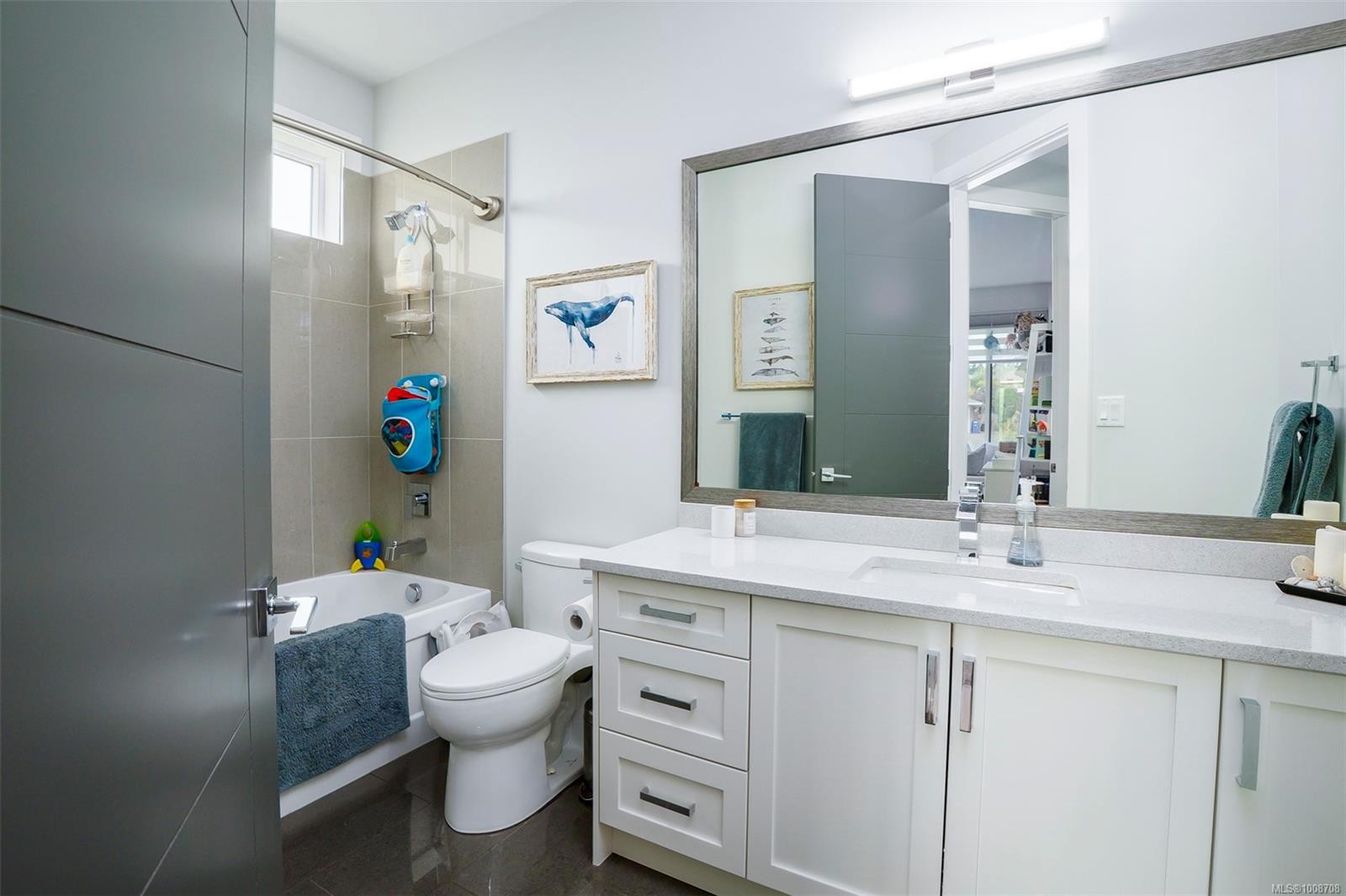 









2498


Lynburn

Cres,
Nanaimo,




BC
V9S 3T4

