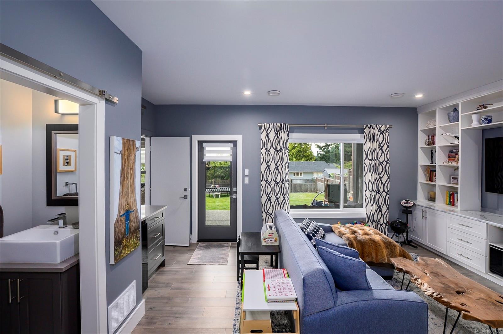 









2498


Lynburn

Cres,
Nanaimo,




BC
V9S 3T4

