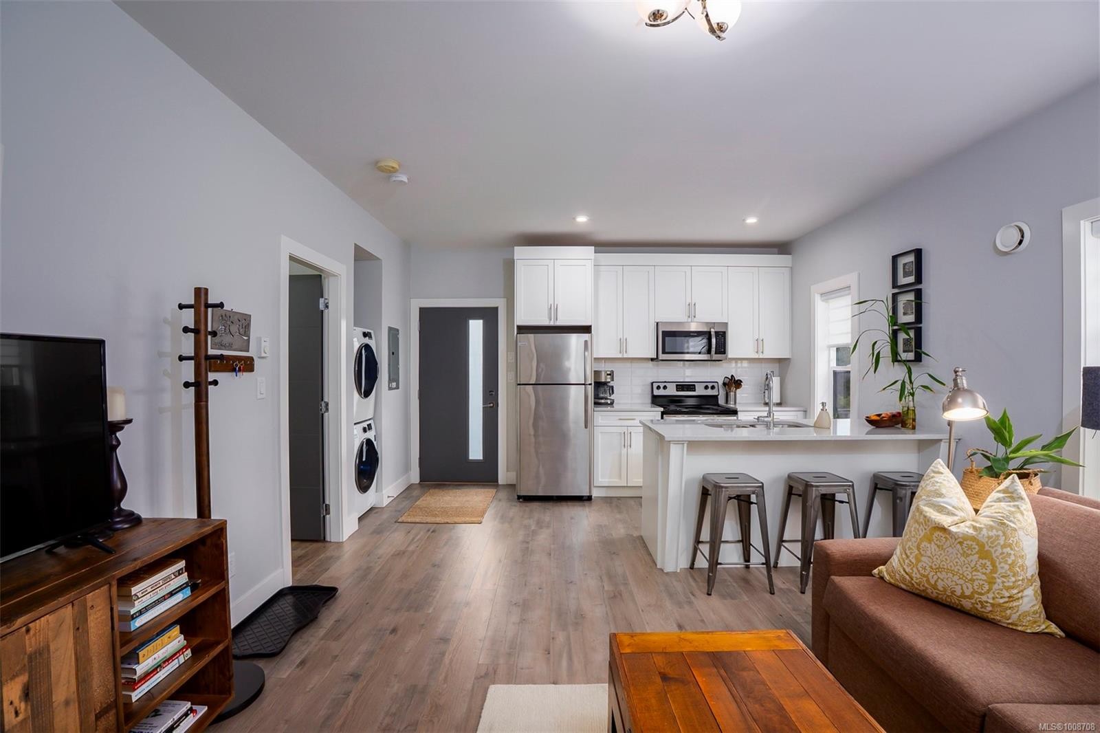 









2498


Lynburn

Cres,
Nanaimo,




BC
V9S 3T4

