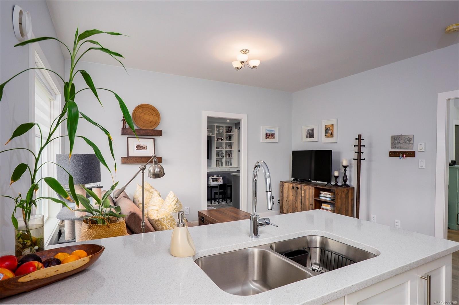 









2498


Lynburn

Cres,
Nanaimo,




BC
V9S 3T4

