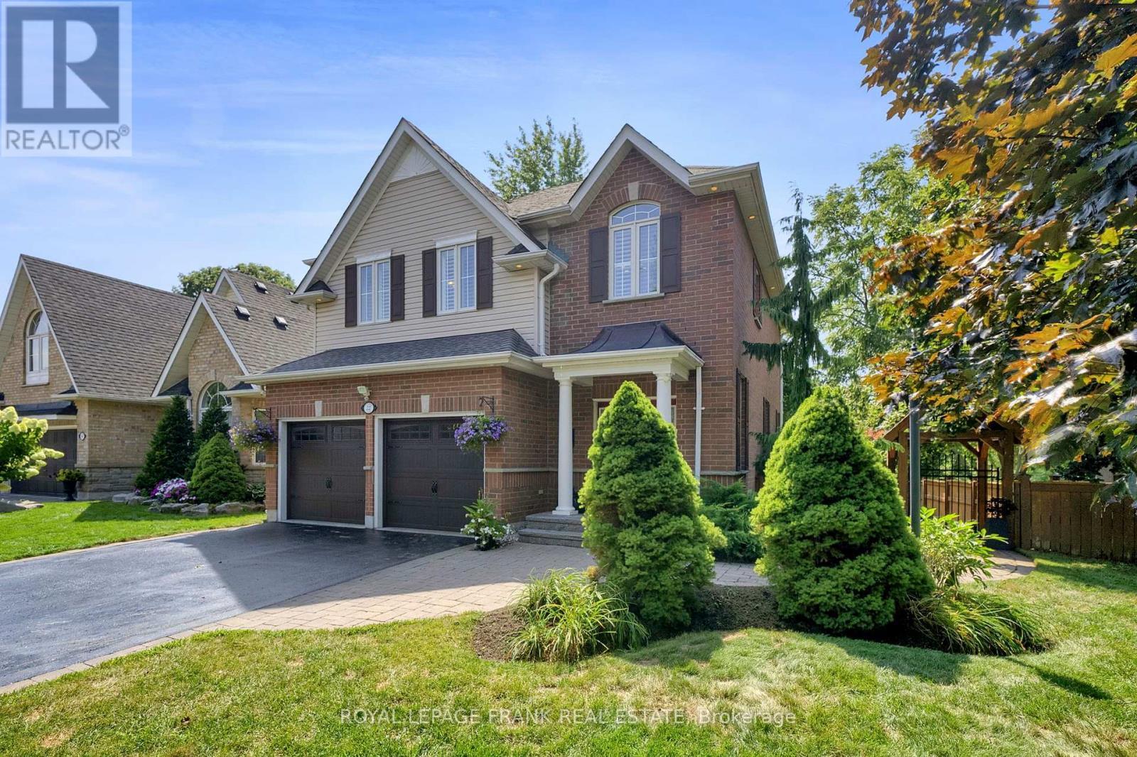 












22 OSGOODE GATE

,
Clarington (Courtice),




Ontario
L1E1V8

