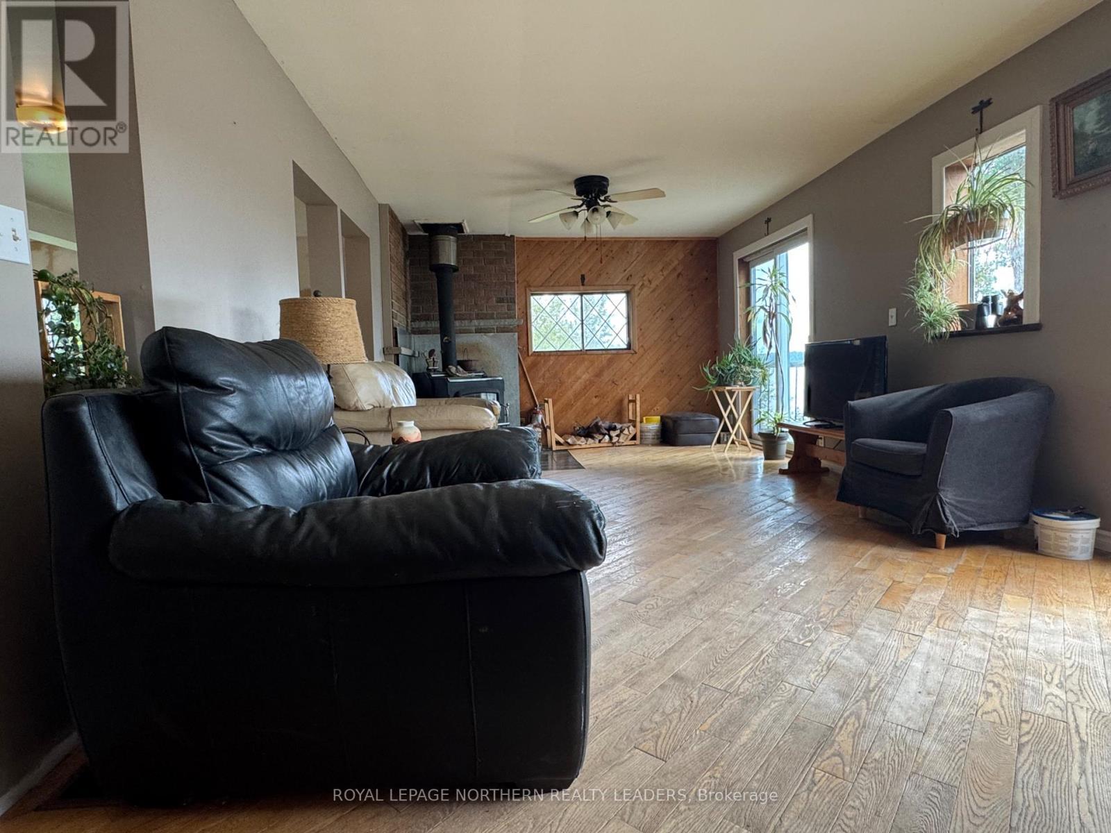 












4977 FREDERICKHOUSE LAKE ROAD

,
Timmins (TM - Outside East),




Ontario
P0N1A0

