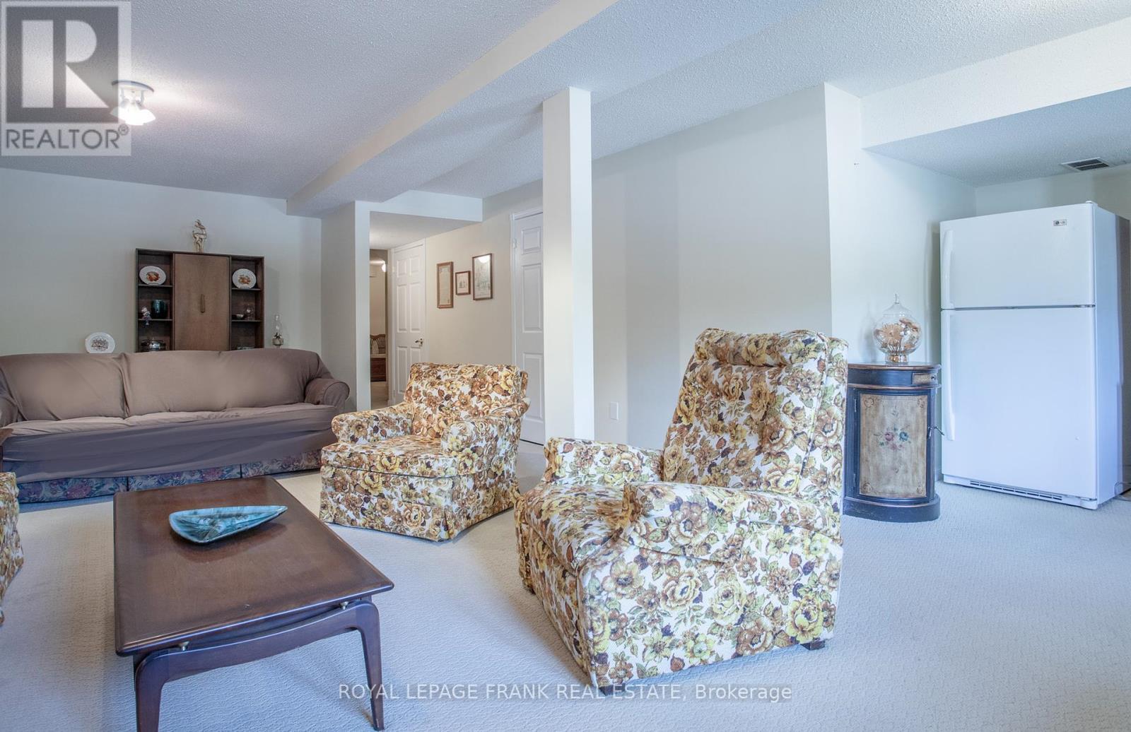












48 - 1111 WILSON ROAD N

,
Oshawa (Pinecrest),




Ontario
L1G8C2

