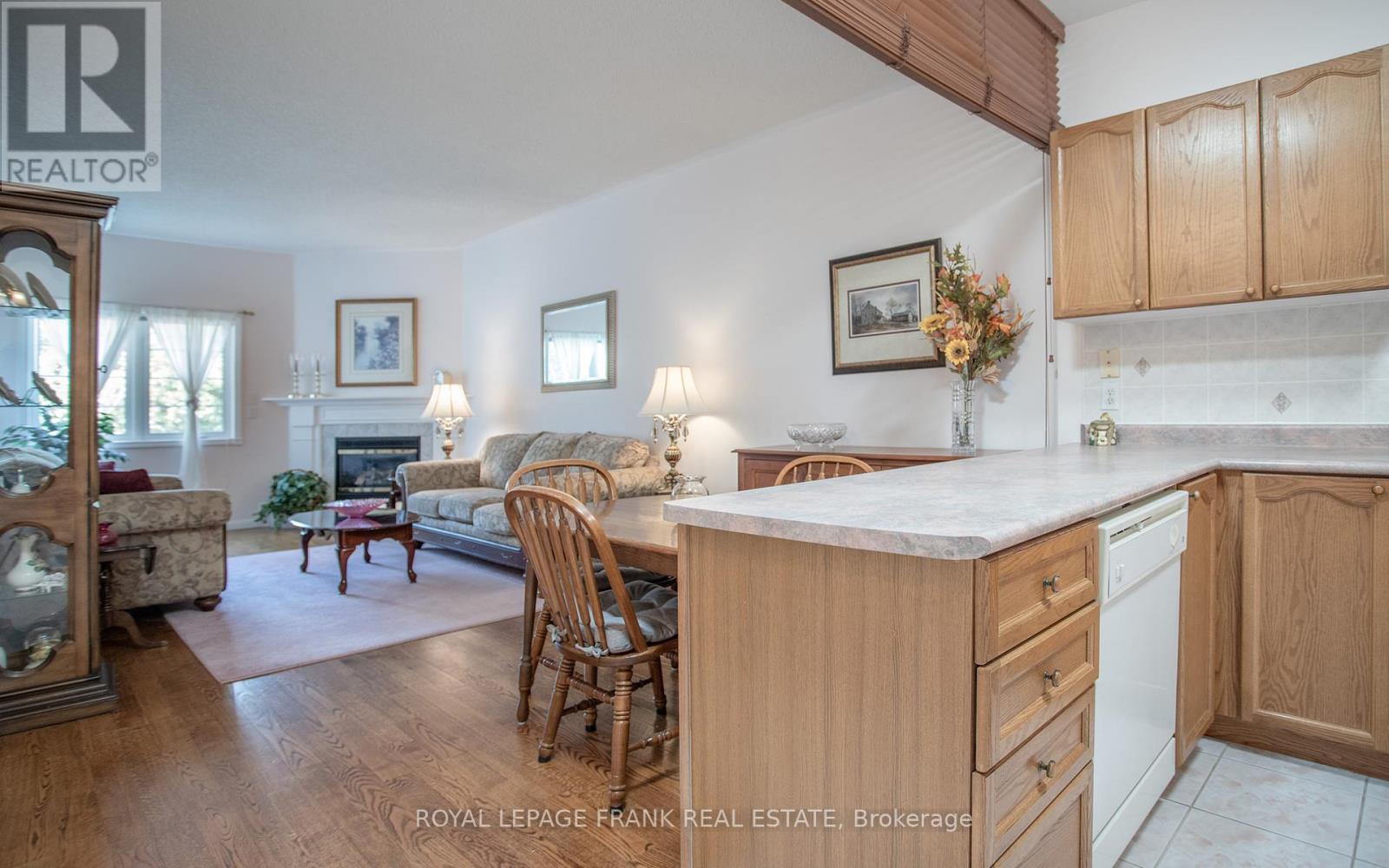 












48 - 1111 WILSON ROAD N

,
Oshawa (Pinecrest),




Ontario
L1G8C2

