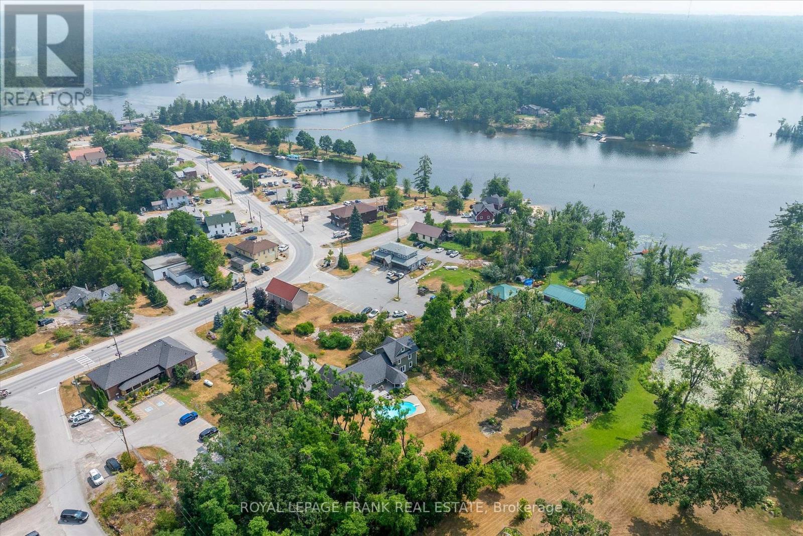 












1898 LAKEHURST ROAD

,
Trent Lakes,




Ontario
K0L1J0

