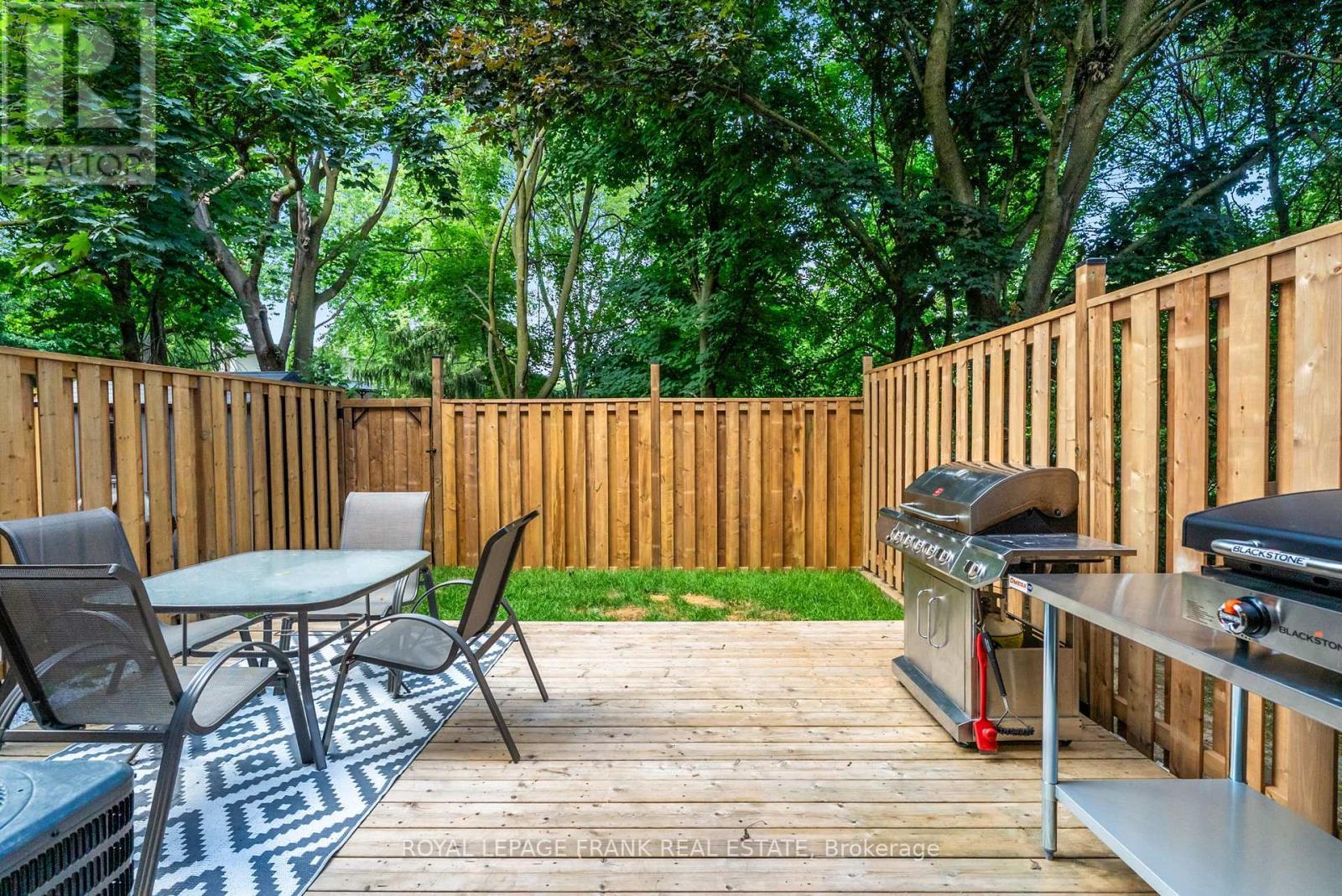 












9 THE BRIDLE PATH

,
Clarington (Bowmanville),




Ontario
L1C3W1

