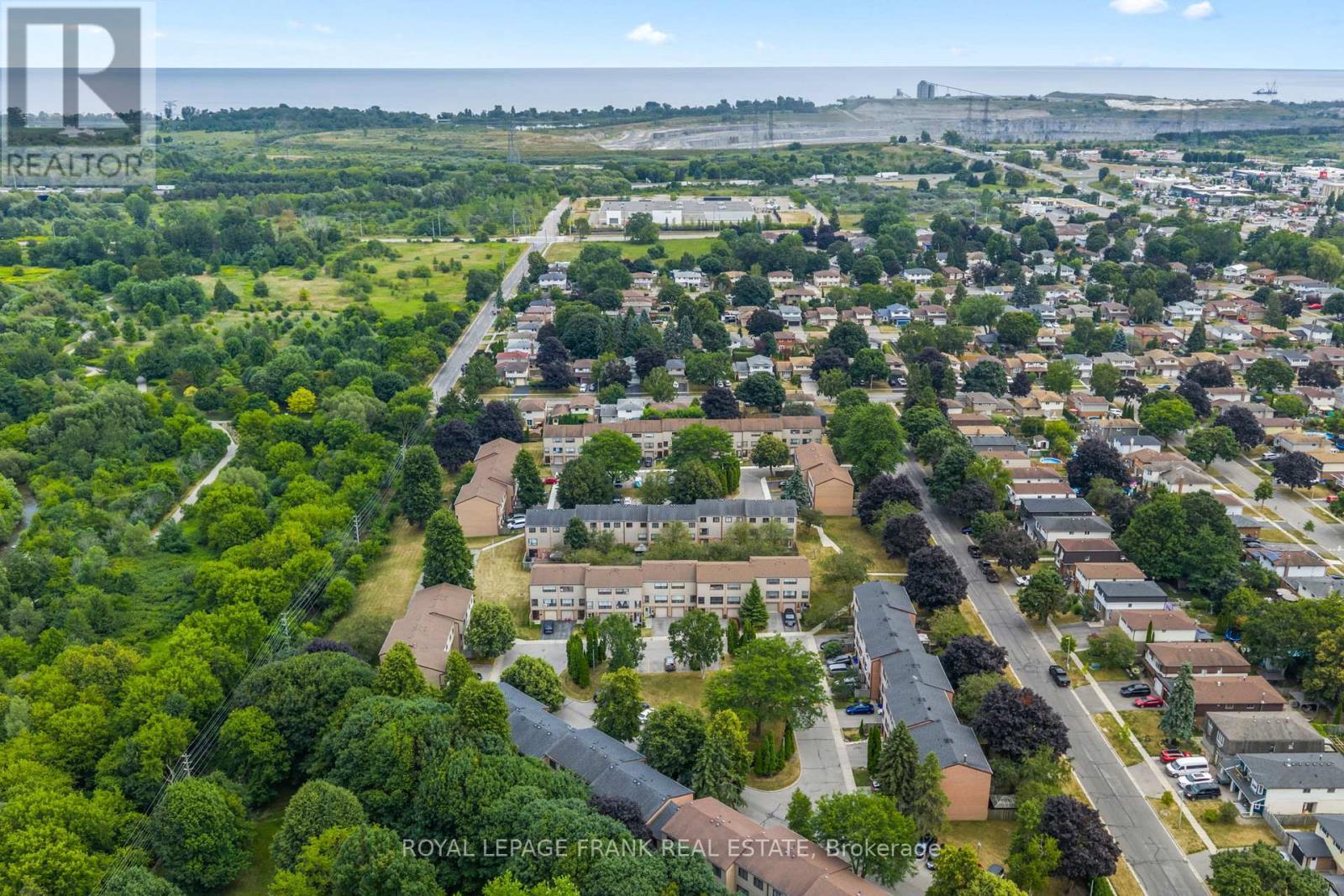 












9 THE BRIDLE PATH

,
Clarington (Bowmanville),




Ontario
L1C3W1

