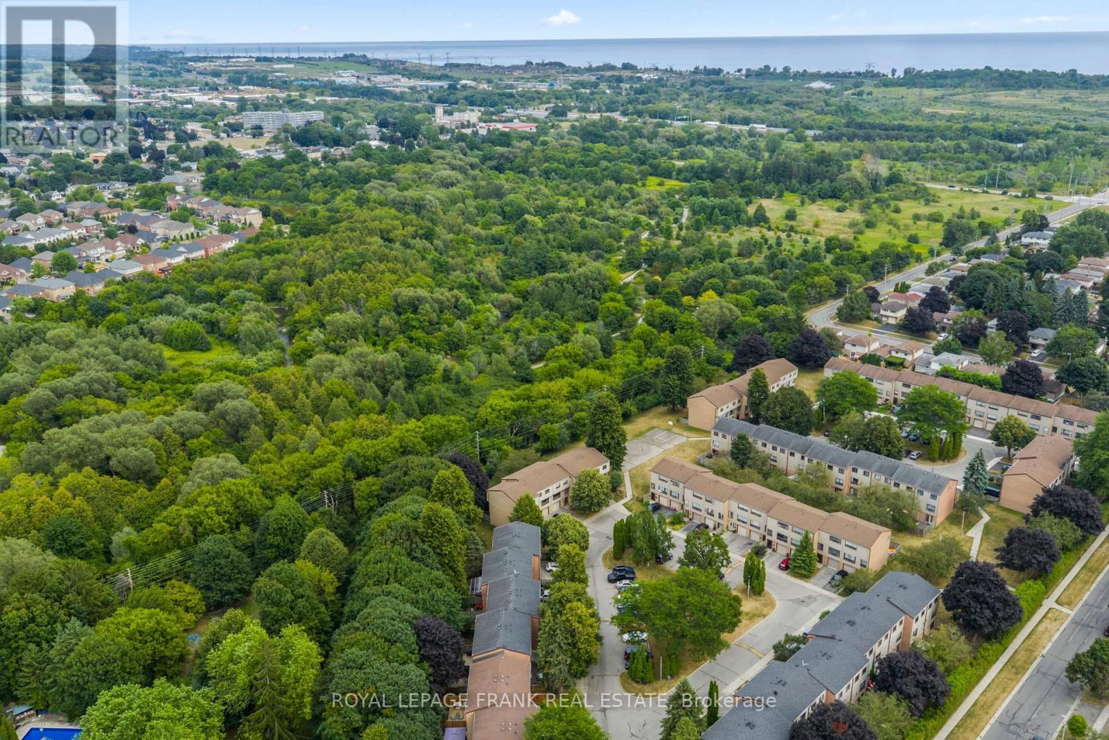 












9 THE BRIDLE PATH

,
Clarington (Bowmanville),




Ontario
L1C3W1

