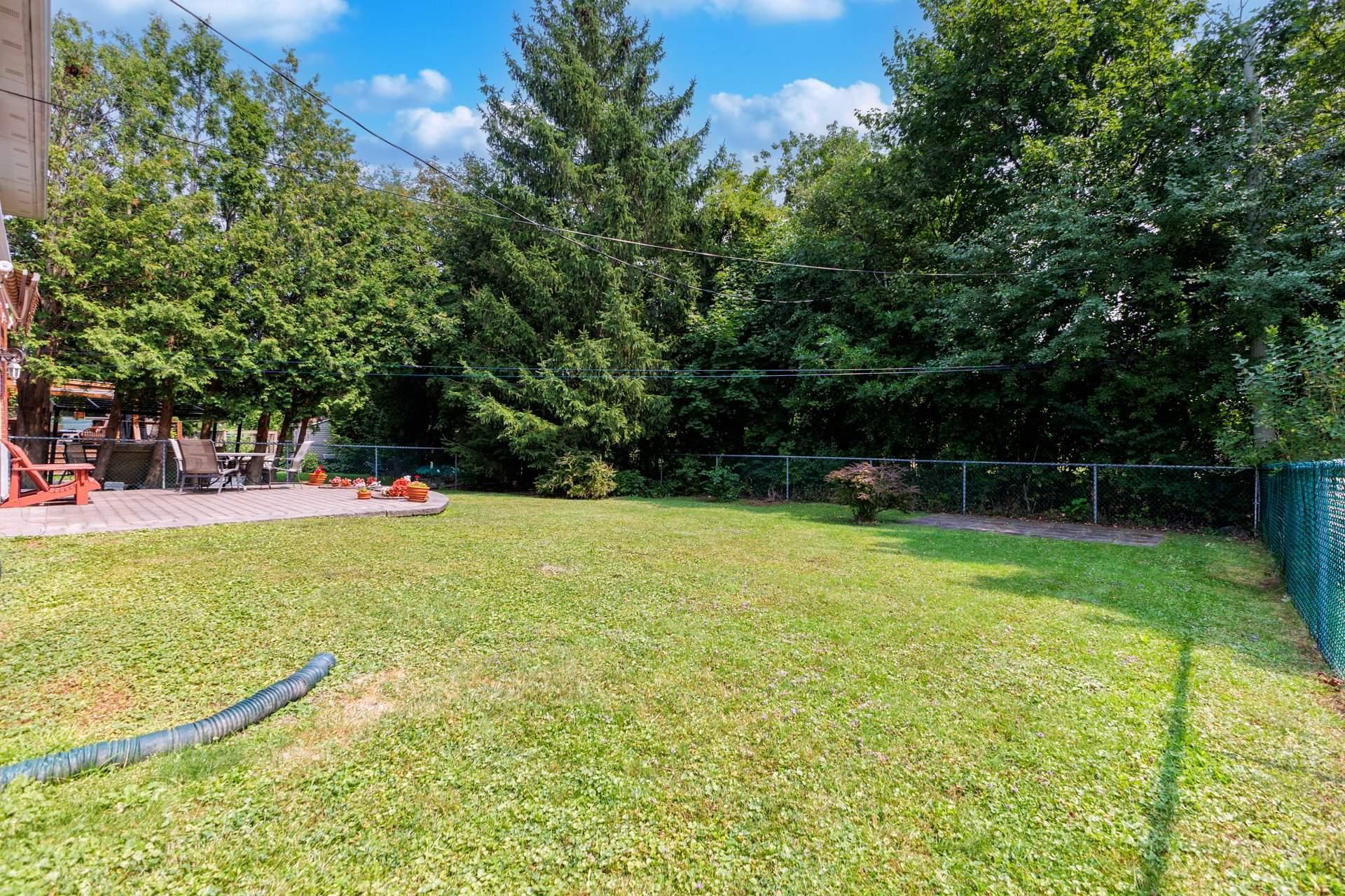 









182


Av. Braebrook

,
Pointe-Claire,




QC
H9R1T9

