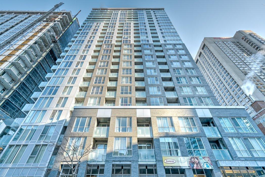 









1211


Rue Drummond

, 2405,
Montréal (Ville-Marie),




QC
H3G0B6

