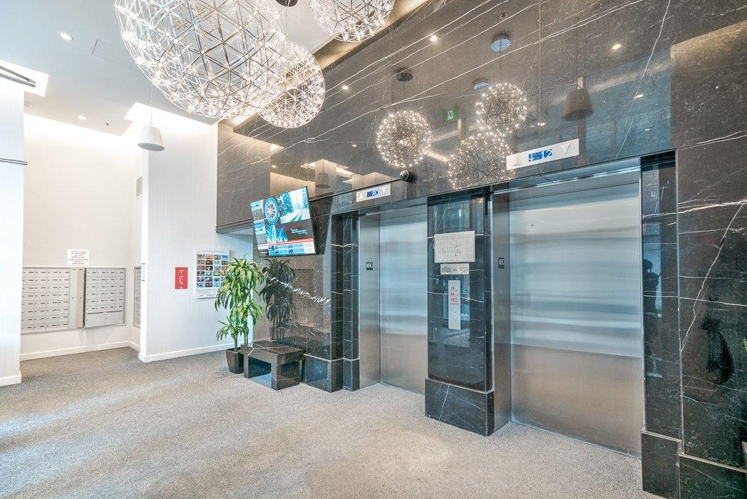 









1211


Rue Drummond

, 2405,
Montréal (Ville-Marie),




QC
H3G0B6

