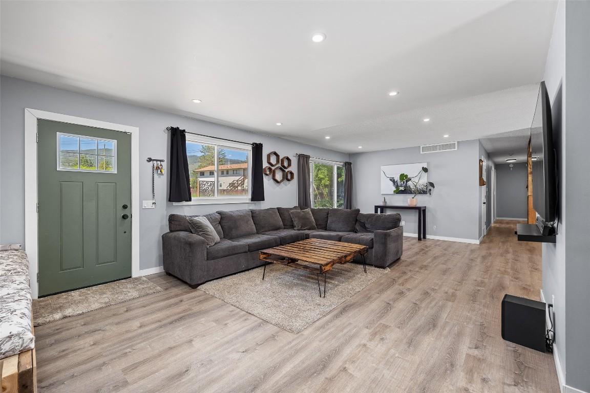 









3592


Barney

Road,
West Kelowna,




BC
V4T 1J2


