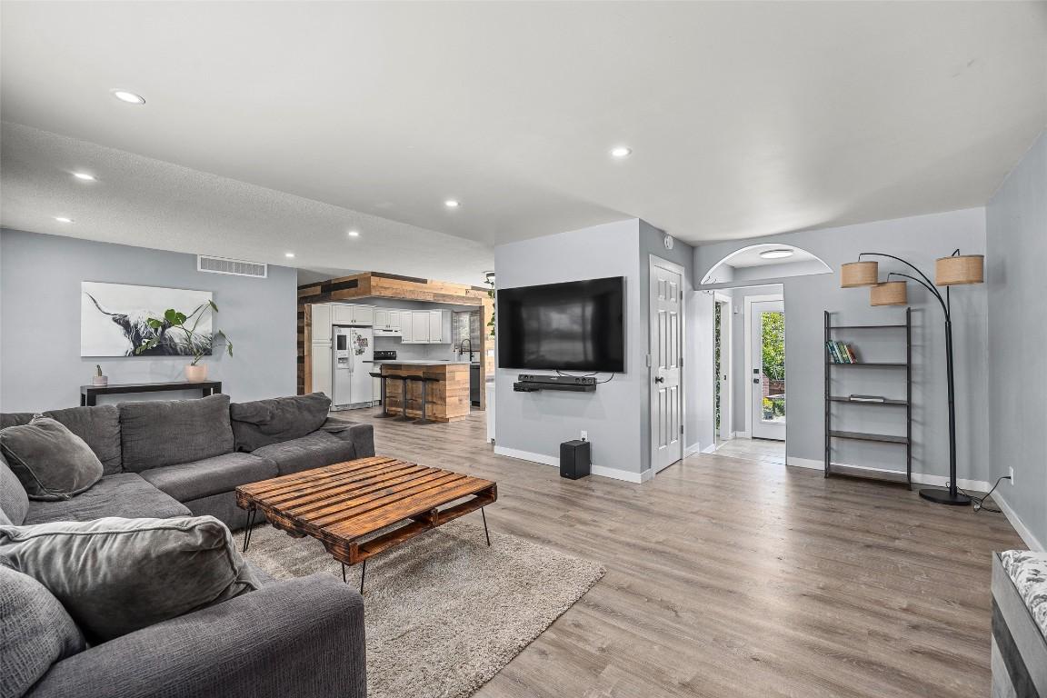 









3592


Barney

Road,
West Kelowna,




BC
V4T 1J2


