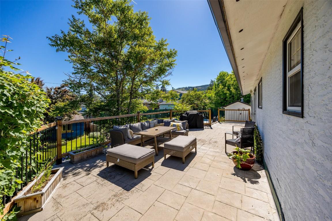 









3592


Barney

Road,
West Kelowna,




BC
V4T 1J2

