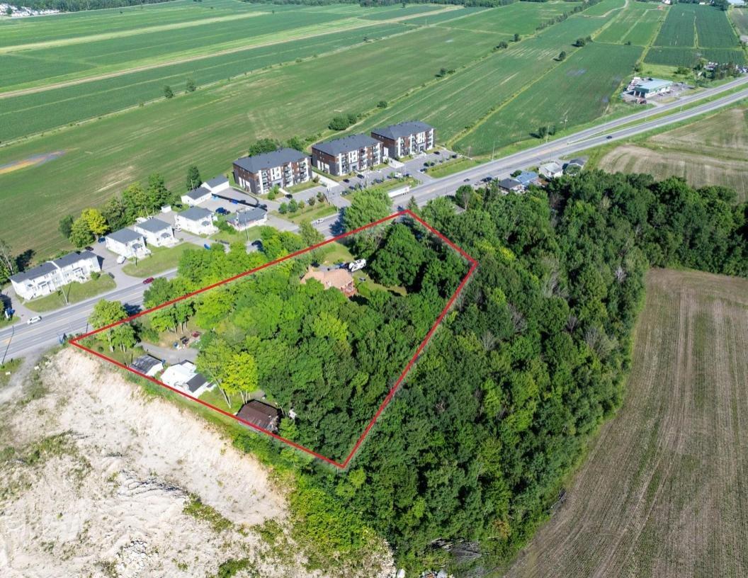 












Boul. du Curé-Labelle

,
Mirabel,







QC
J7J2G8

