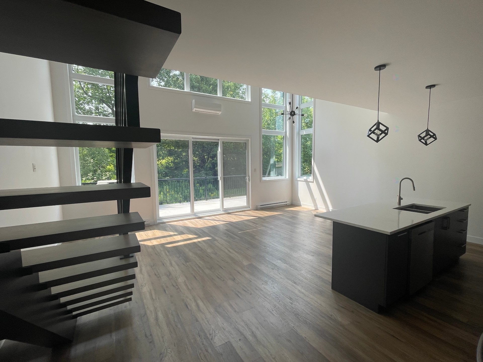 









2744


Ch. du Parc

,
Orford,




QC
J1X6X9

