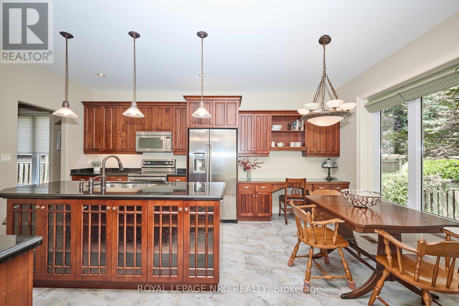 












776 WARNER ROAD

,
Niagara-on-the-Lake (St. Davids),




Ontario
L0S1P0

