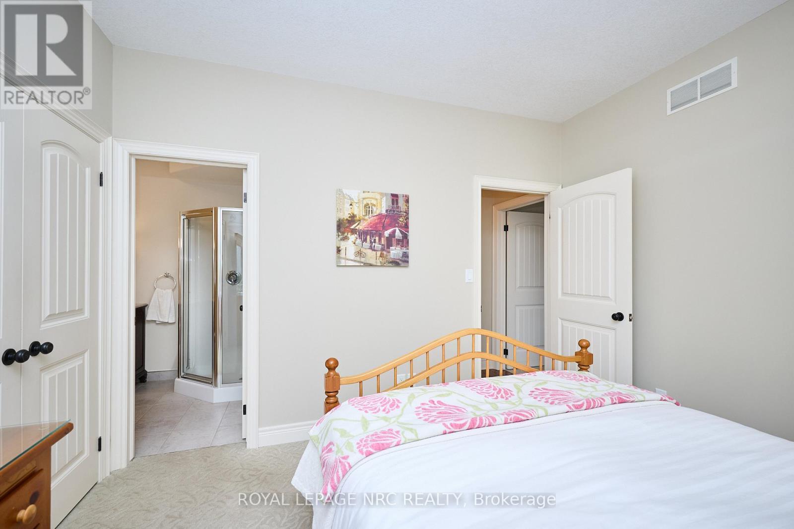 












776 WARNER ROAD

,
Niagara-on-the-Lake (St. Davids),




Ontario
L0S1P0

