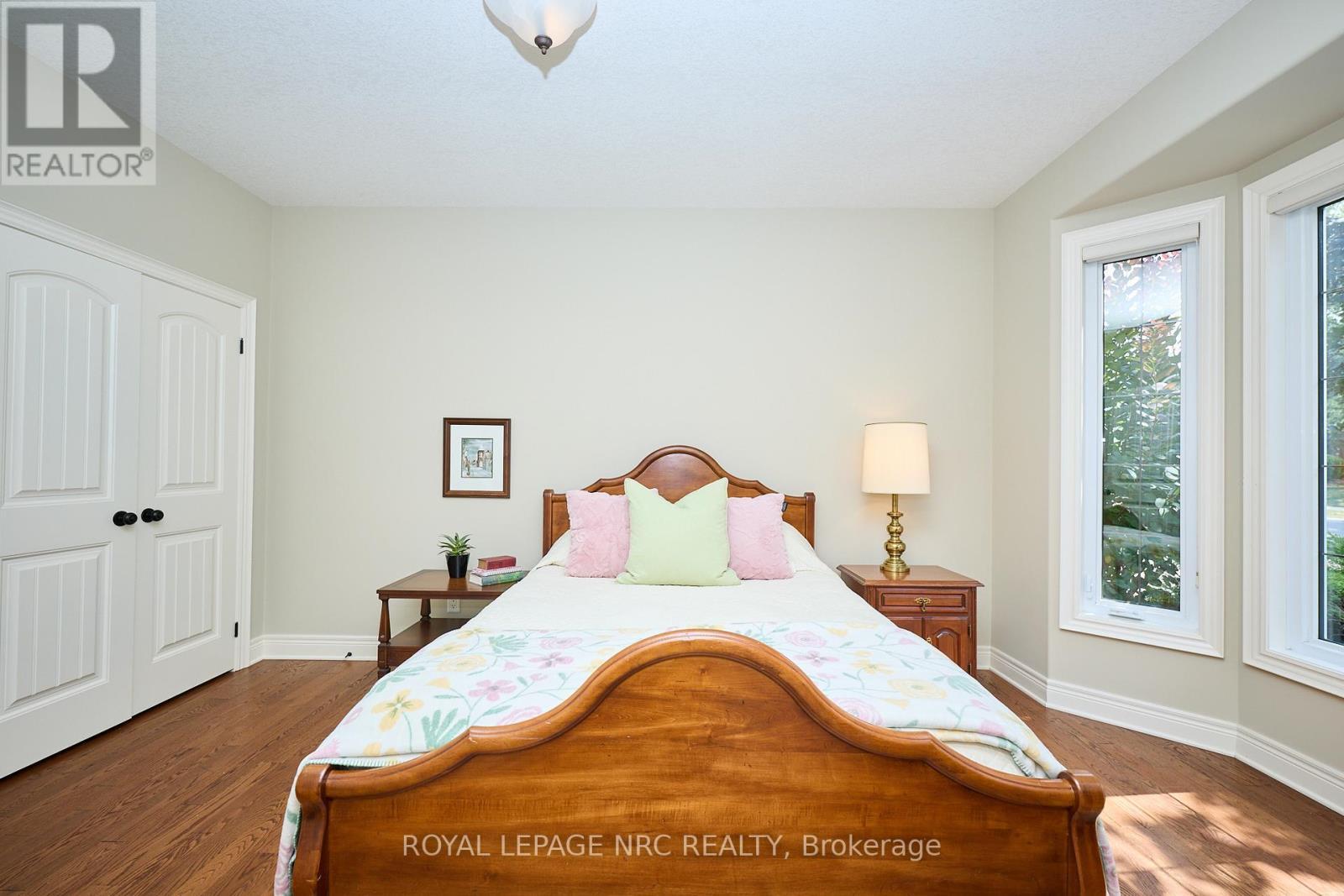 












776 WARNER ROAD

,
Niagara-on-the-Lake (St. Davids),




Ontario
L0S1P0

