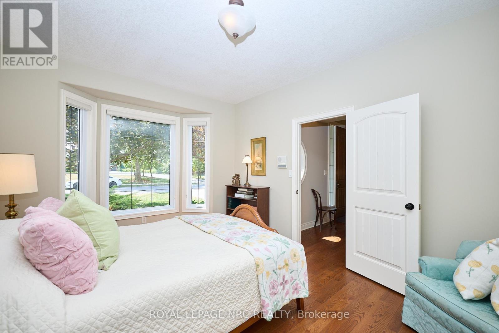 












776 WARNER ROAD

,
Niagara-on-the-Lake (St. Davids),




Ontario
L0S1P0

