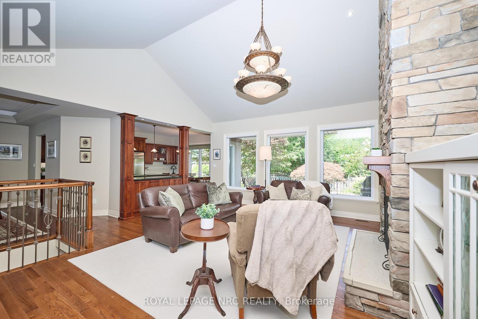 












776 WARNER ROAD

,
Niagara-on-the-Lake (St. Davids),




Ontario
L0S1P0

