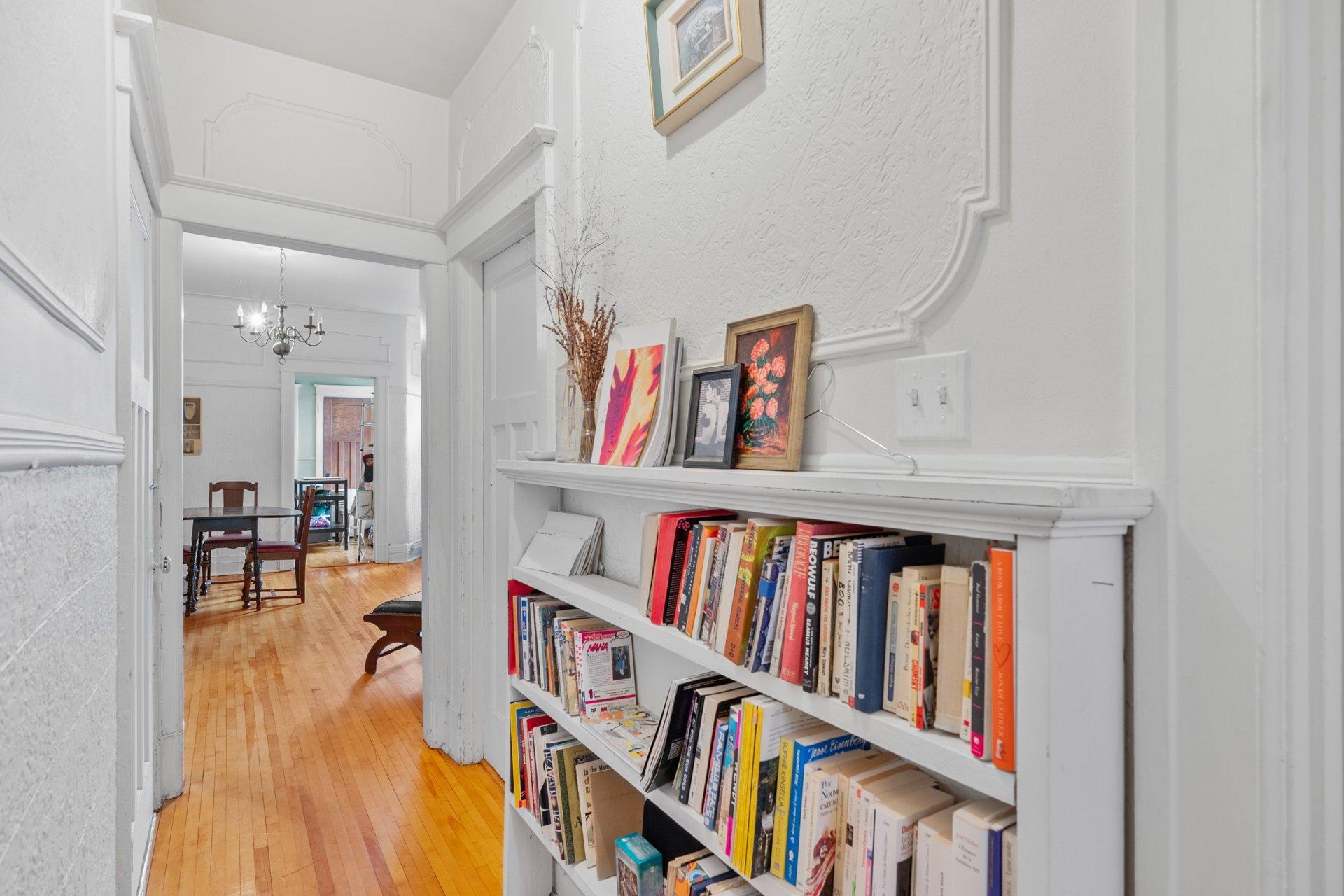 









4163

 - 4167


Rue Clark

,
Montréal (Le Plateau-Mont-Royal),




QC
H2W1W9

