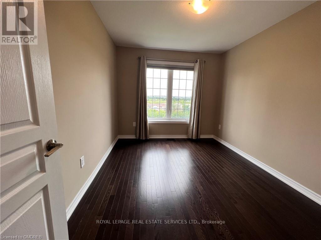 












3140 BLACKFRIAR COMMON

,
Oakville,




Ontario
L6H0P8

