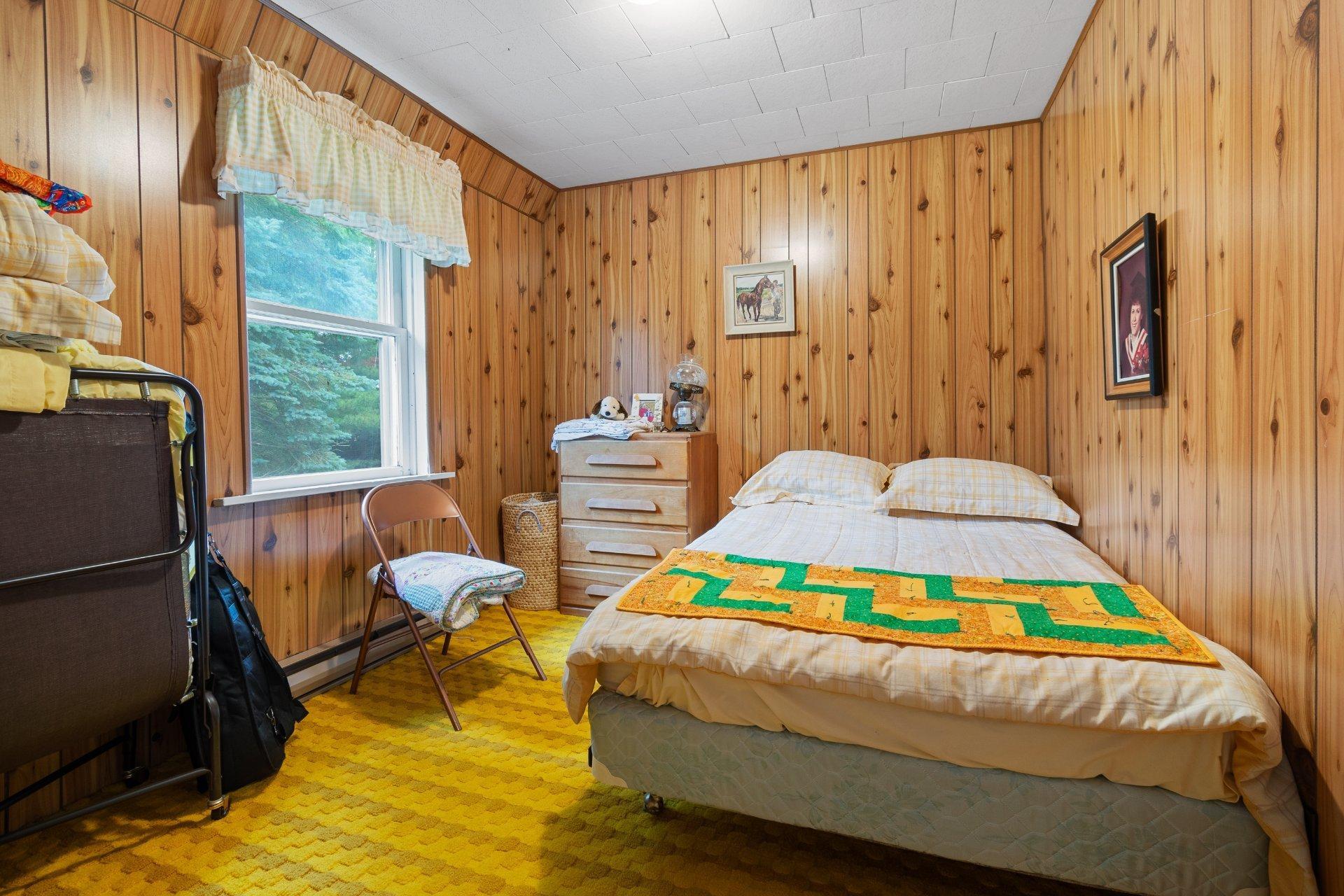 









999


Ch. John-Dale

,
Shawville,




QC
J0X2Y0


