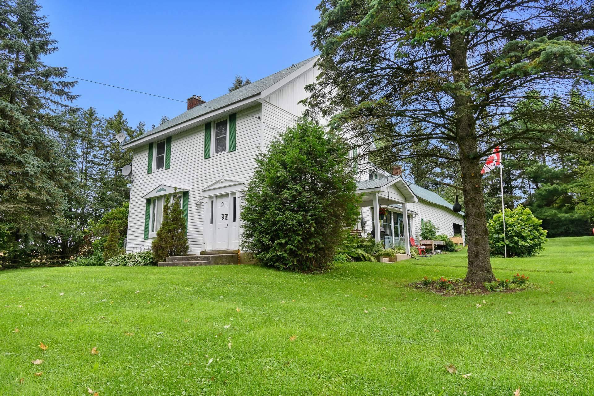 









999


Ch. John-Dale

,
Shawville,




QC
J0X2Y0

