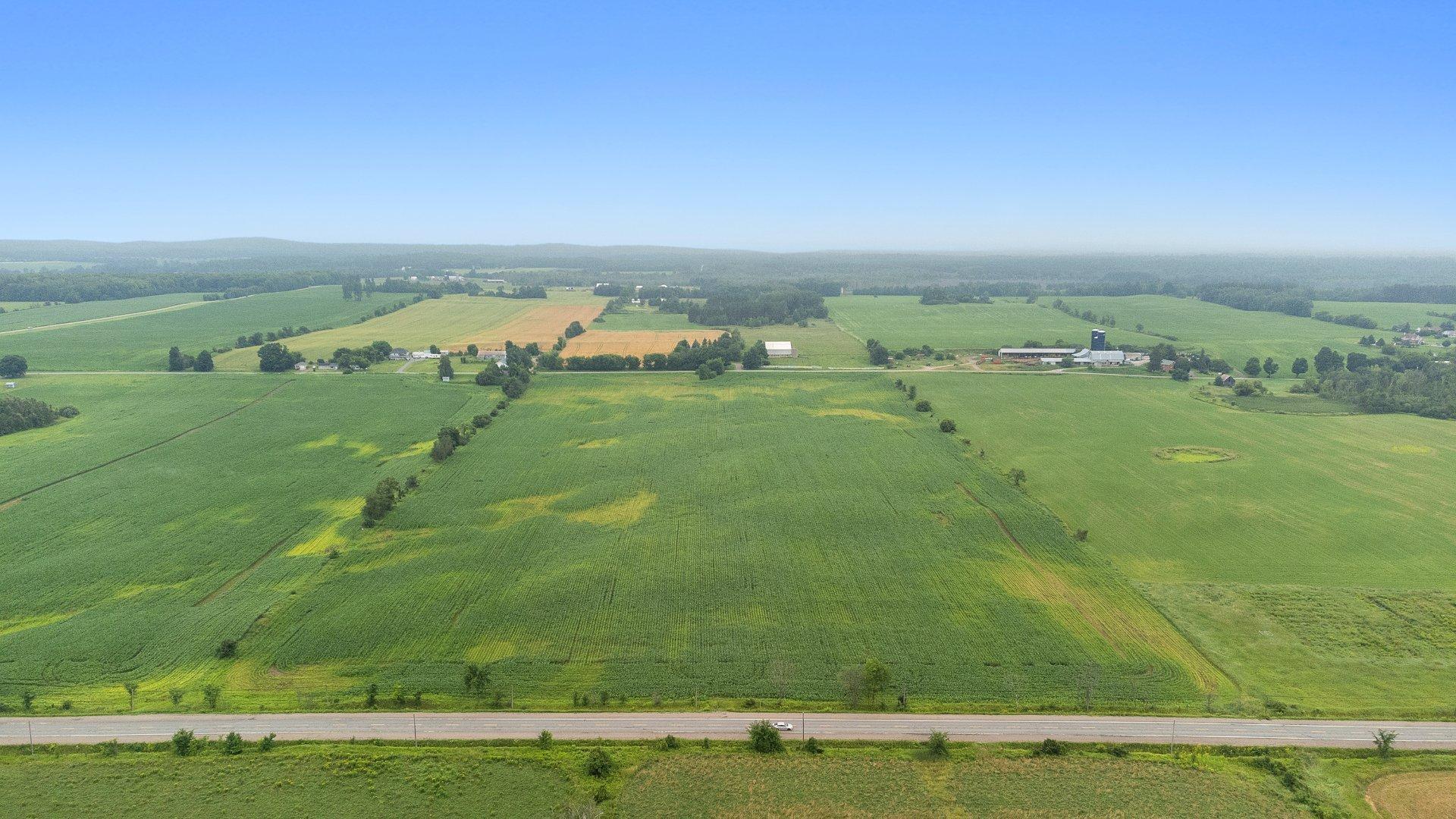 









999


Ch. John-Dale

,
Shawville,




QC
J0X2Y0

